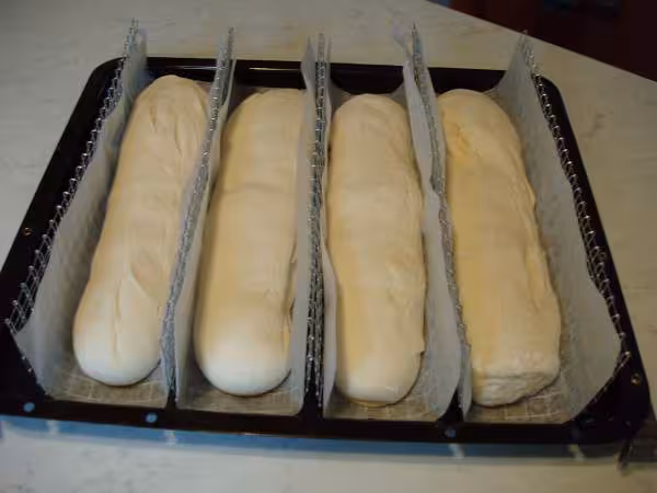 Premieres baguettes avant de passer au four
