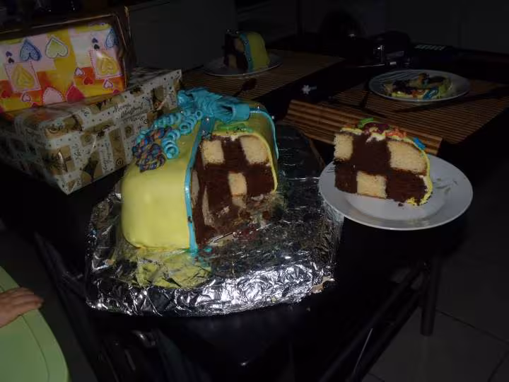 1er gateau en pate a chamallow pour les 1an de mon ti coeur