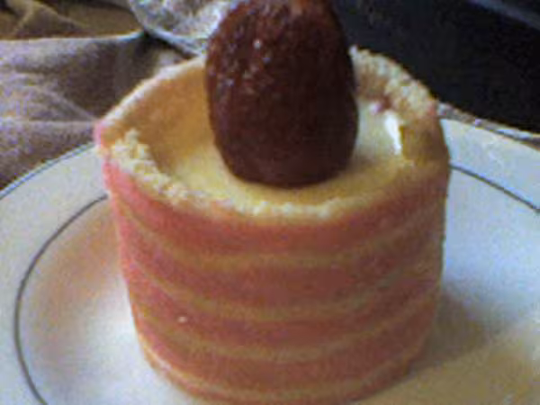 Gateau mousse champagne fraise de flore