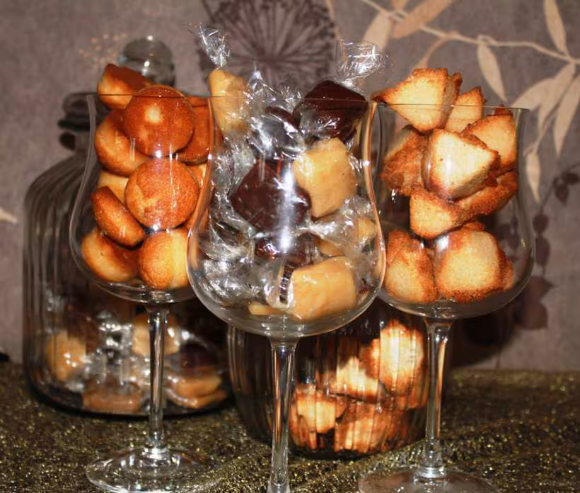 Petits gateaux et caramels