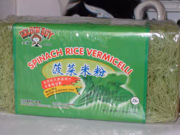 Nouilles de riz aux epinards
