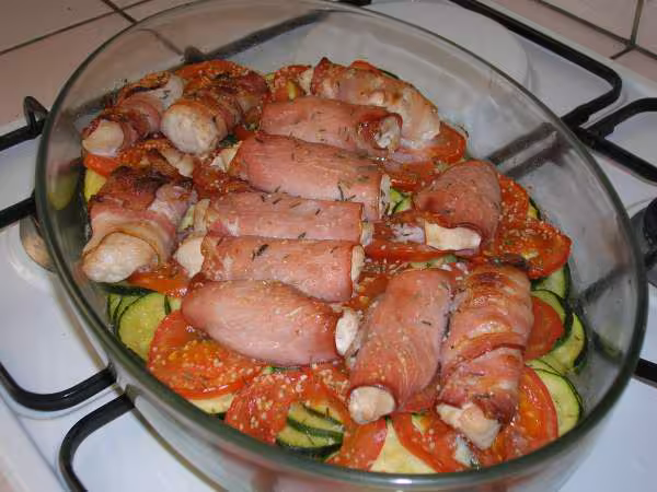 Poulet lard courgettes tomates