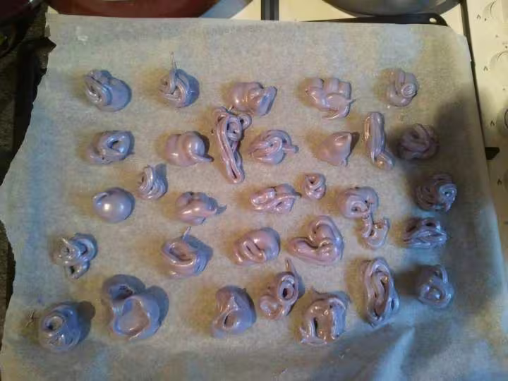 Meringues parmes