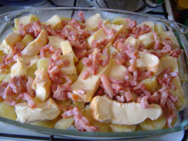 Tartiflette avant cuisson