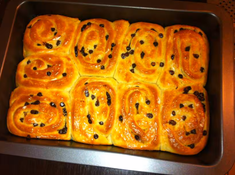 Cinnamon rolls 3