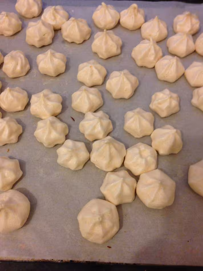 Meringues de v ronique et la chouquetterie