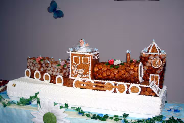 Piece montee