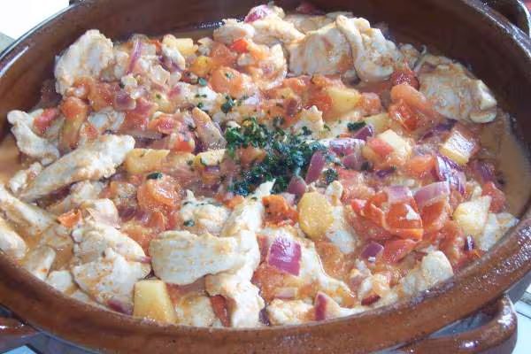 Wok de poulet au curry et a la pomme