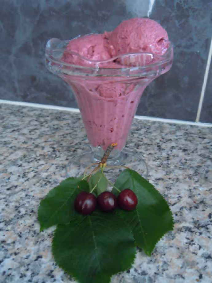Glace a la cerise