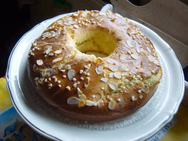 La brioche a la creme d amandes