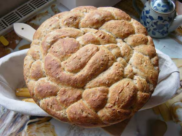 Pain au muesli tresse