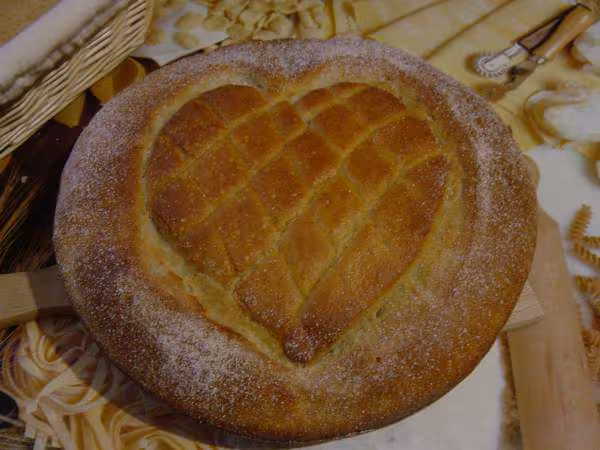 Pain coeur a la semoule de ble et a la chataigne