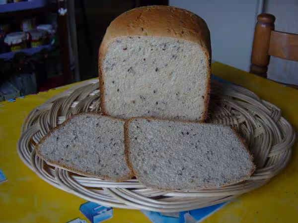 Pain complet coupe aux graines de lin