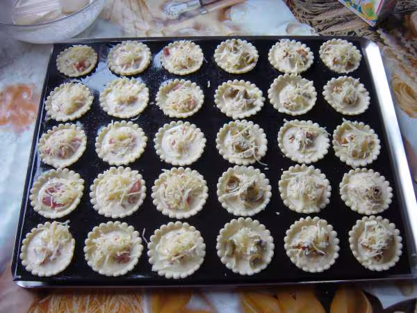 Petits feuilletes aperitif
