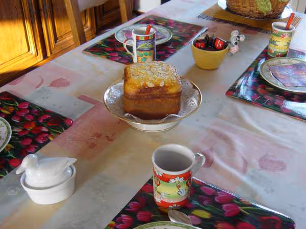 Une table gourmande pour des copains