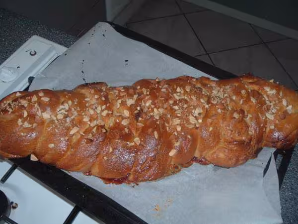 Tresse briochee aux 3 saveurs