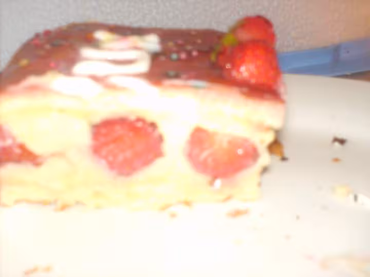 Et voici une part de mon fraisier