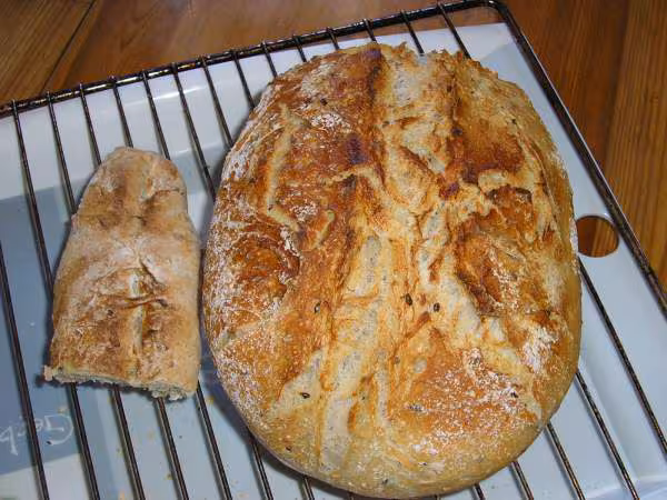 La baguette et la miche enfournes four froid