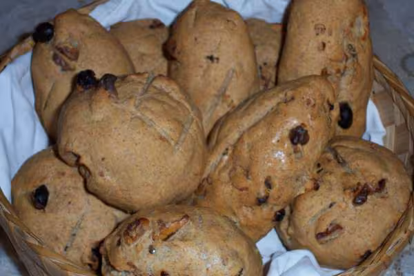 Pain aux noix et raisins