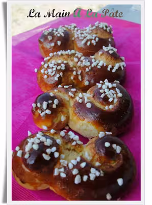 Briochettes "spirales" au sucre perlé