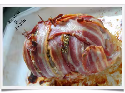 Rôti de porc en croute d'ail, sauge et lard