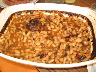 Québec : Haricots au four au lard
