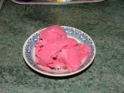 Crème glacée aux framboises, super facile