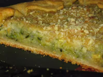 Tarte aux courgettes et choux rave au four