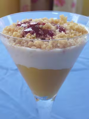 Recette Thermomix: Verrine mangue, yaourt et crumble par laline