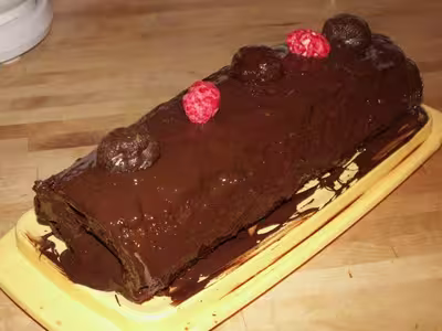 Bûche à la crème de marron et chocolat