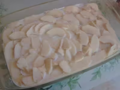 Pommes au clafoutis limousin à la vanille et au beurre
