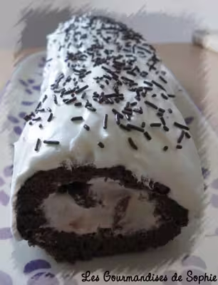 Bûche légère façon forêt noire (sans beurre) par Sophie21