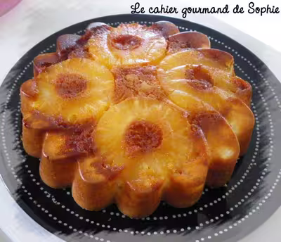 Gâteau moelleux à l'ananas caramélisé