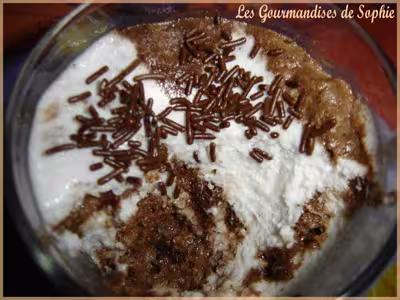 Verrines de mousses coco et chocolat