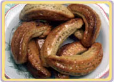 Croissants fourrés à la pâte d'amandes