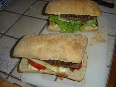 Pour les adeptes du pain ciabatta et hamburger