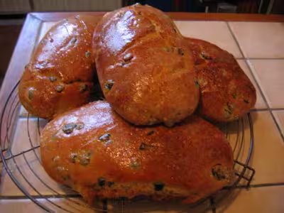 Pains aux olives sur levain liquide kayser