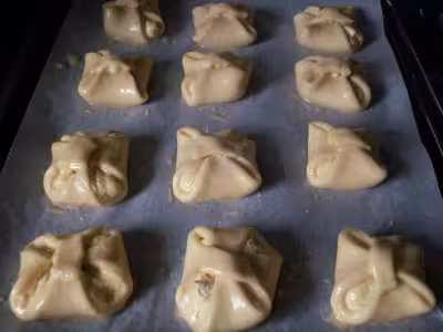 Briochettes au Fromage Blanc et Raisins Secs
