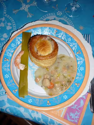 Vol au vent aux st Jacques, poireaux et crevettes