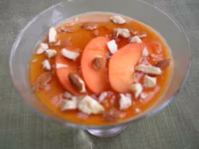 Soupe d'abricots et amandes
