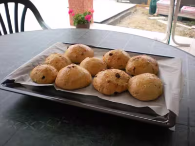 Pains briochés aux raisins