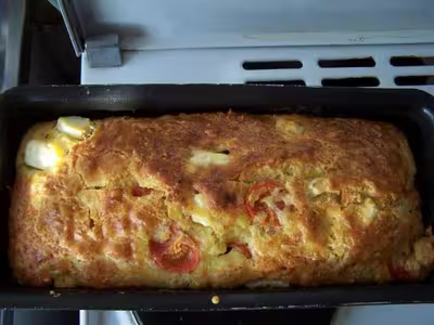 Cake à la féta et tomates cerises par Opale