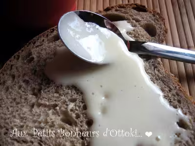 Recette Thermomix: Cancoillotte au beurre ou à l'ail