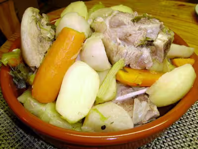 Pot au feu landais au jarret de porc