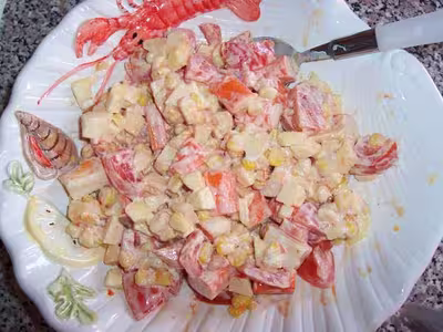 Salade de surimi aux pommes et maïs