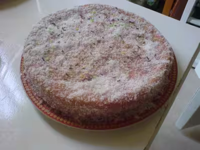 Gâteau poire-chocolat et gâteau coco-crème pâtissière