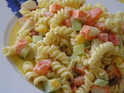 Salade de torsades au surimi par doudouce02