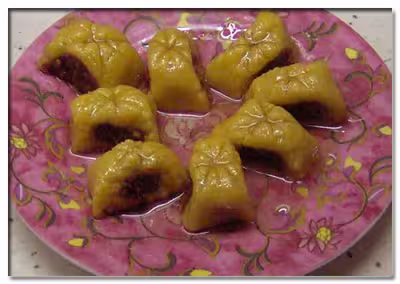 Makroudes