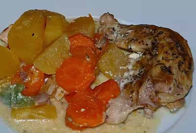 Lapin aux pommes de terre, carottes et moutarde (mijot'cook)