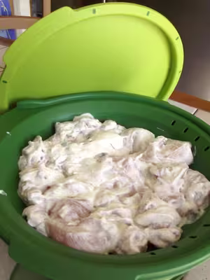 Poulet Boursin à la crème et aux fines herbes